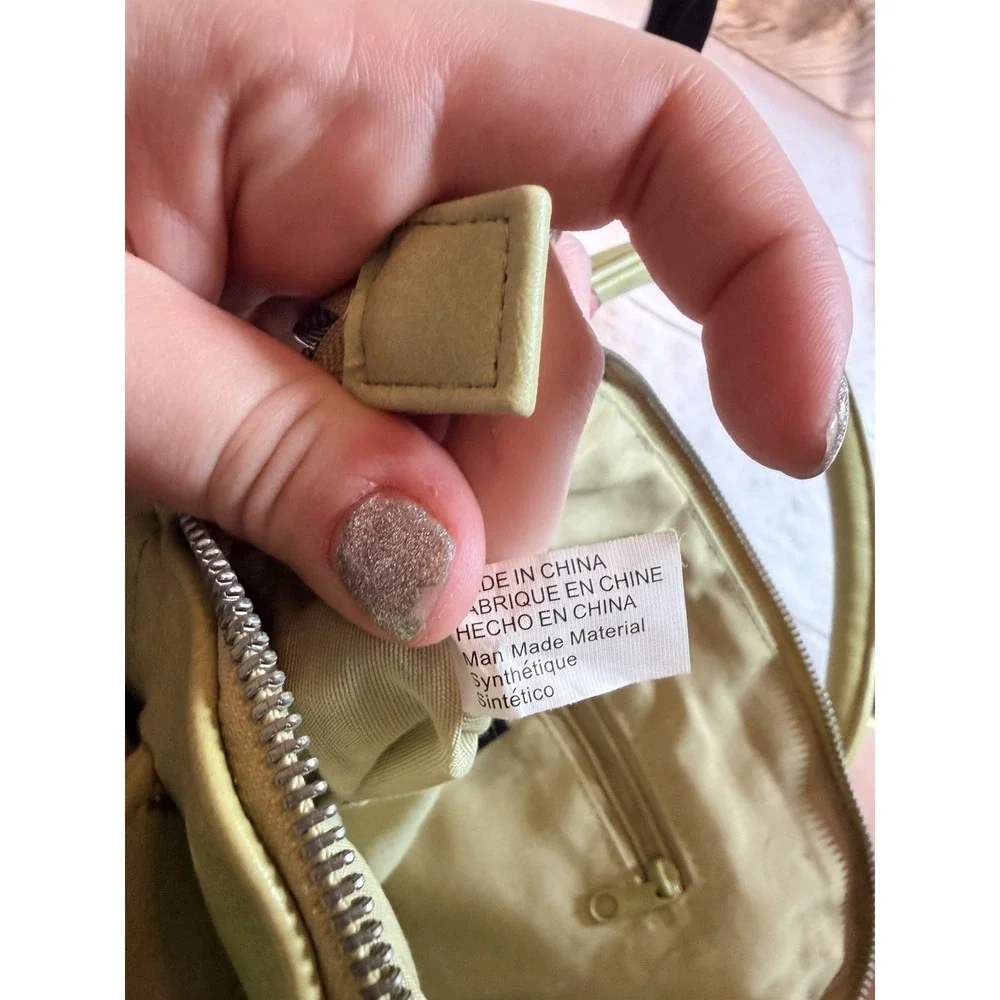 Guess Y2K Lime Green Shoulder Hand Bag Rhinestone Charm McBling Purse Baguette - Picture 6 of 9